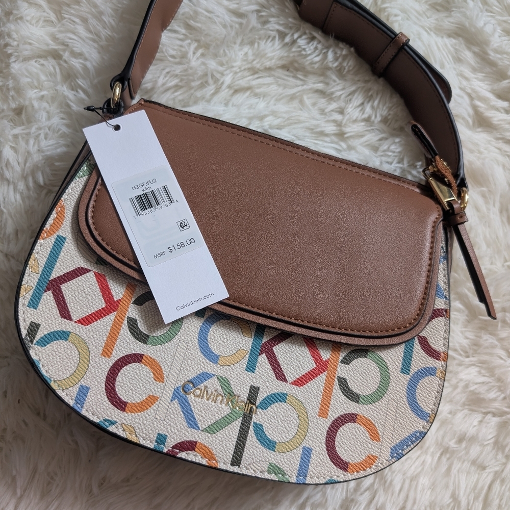 Calvin Klein Women's Bella Novelty Crossbody - New